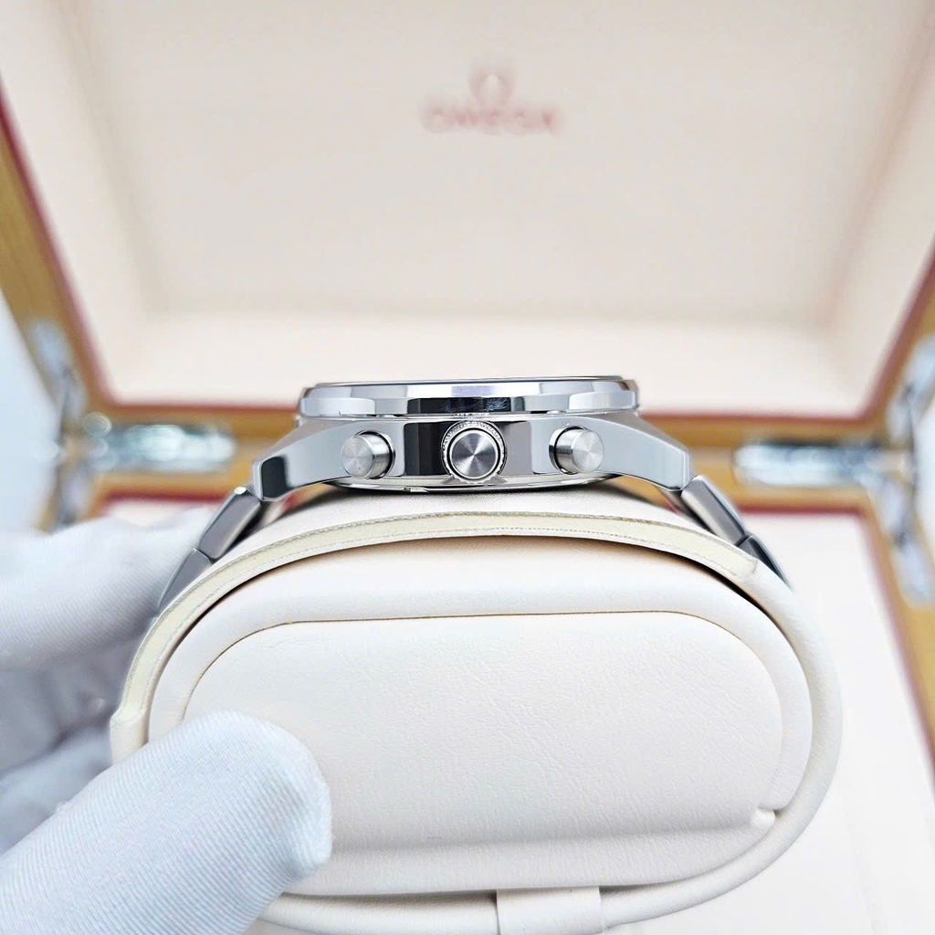 Đồng Hồ Nam Citizen Quartz Chronograp AN8190-51L