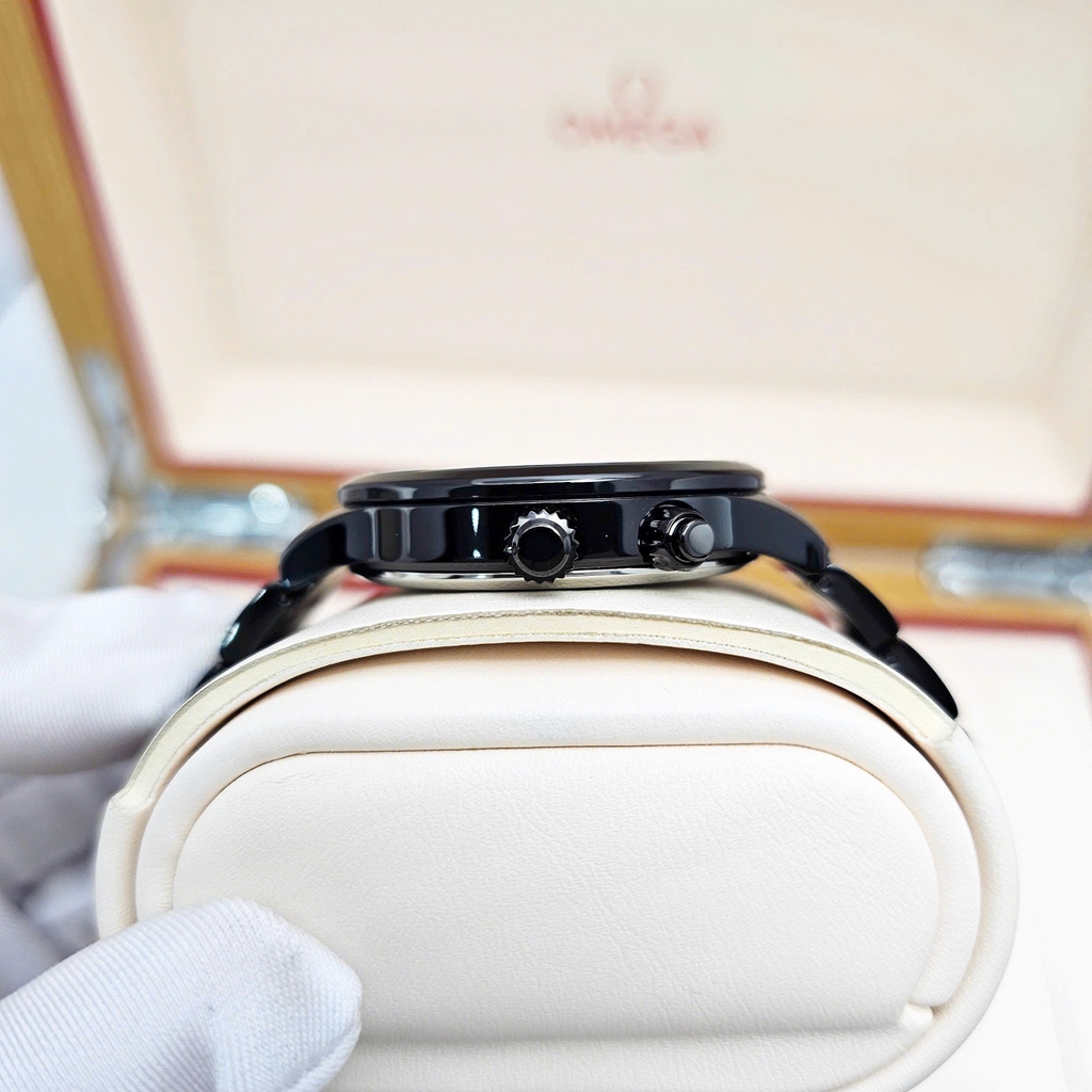 Đồng Hồ Nam Citizen Quartz Eco-drive MoonPhase Black Green AP1055-87X