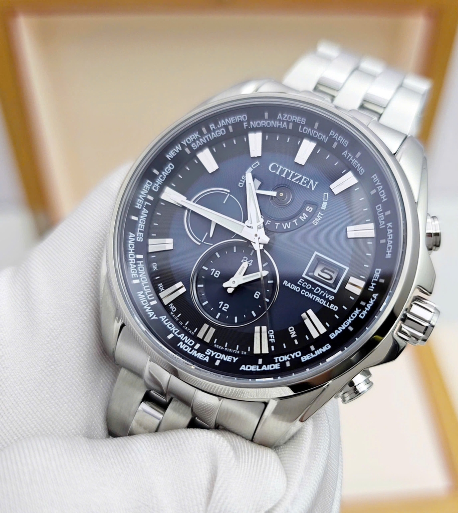 Đồng Hồ Nam Citizen Quartz Eco-Drive Radio Controlled AT9031-52L