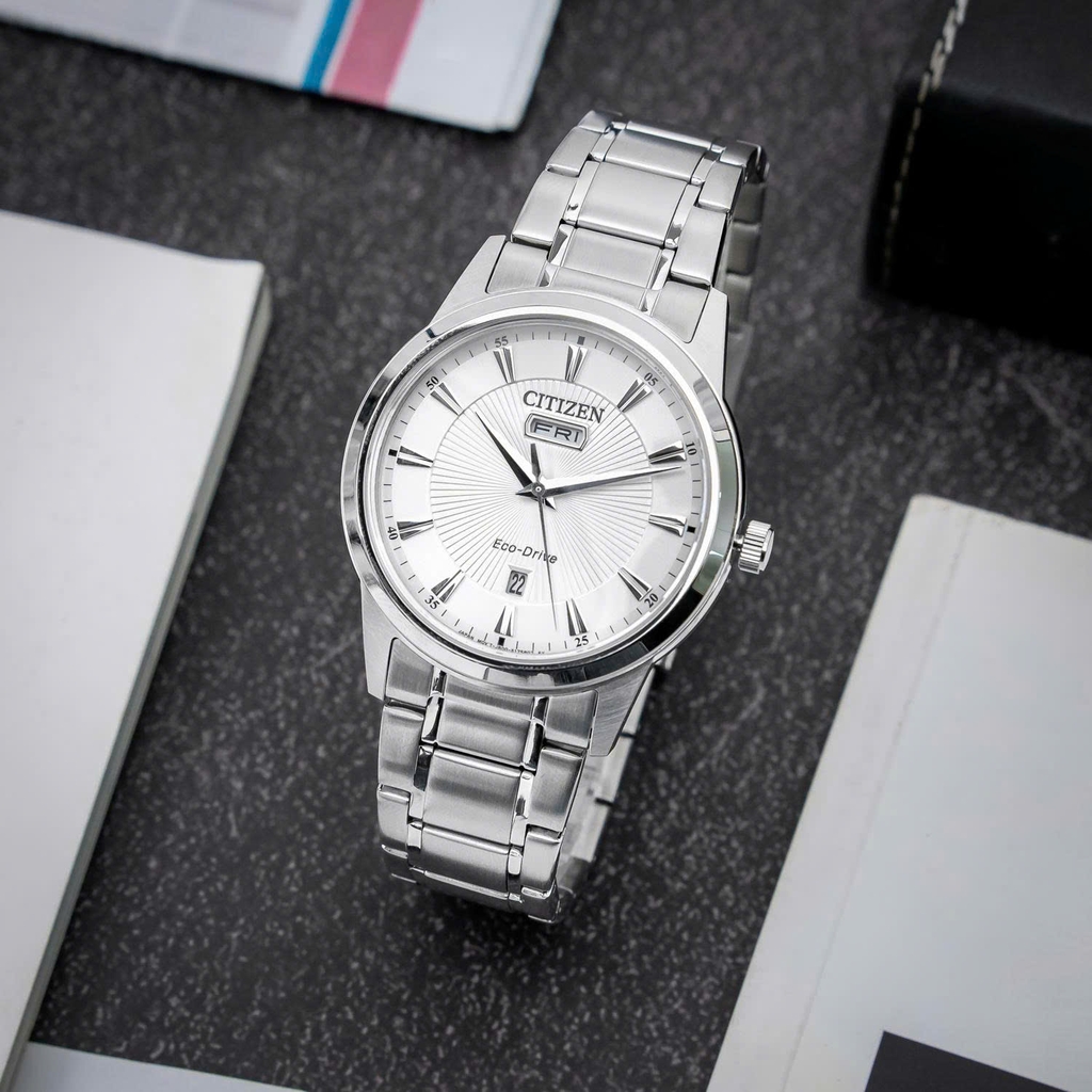 Đồng Hồ Nam Citizen Quartz Eco-Drive AW0100-86B