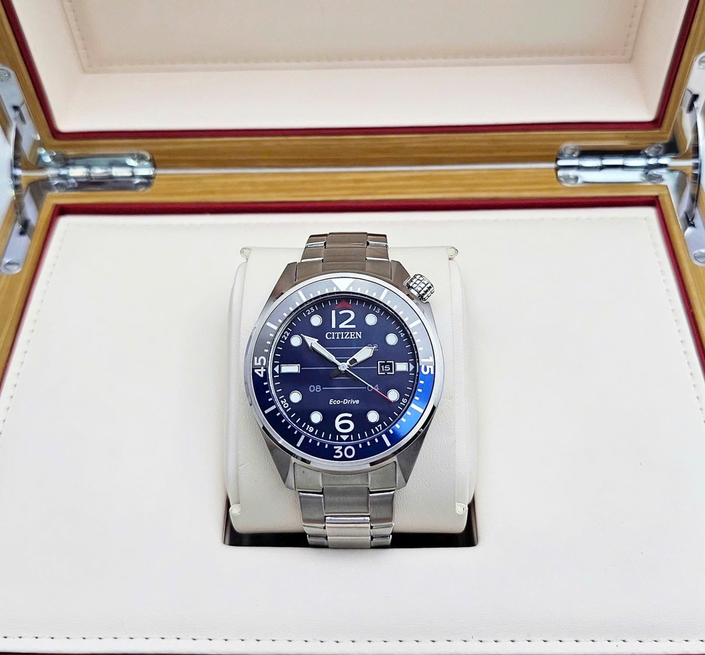Đồng Hồ Nam Citizen Quartz Eco-Drive AW1716-83L