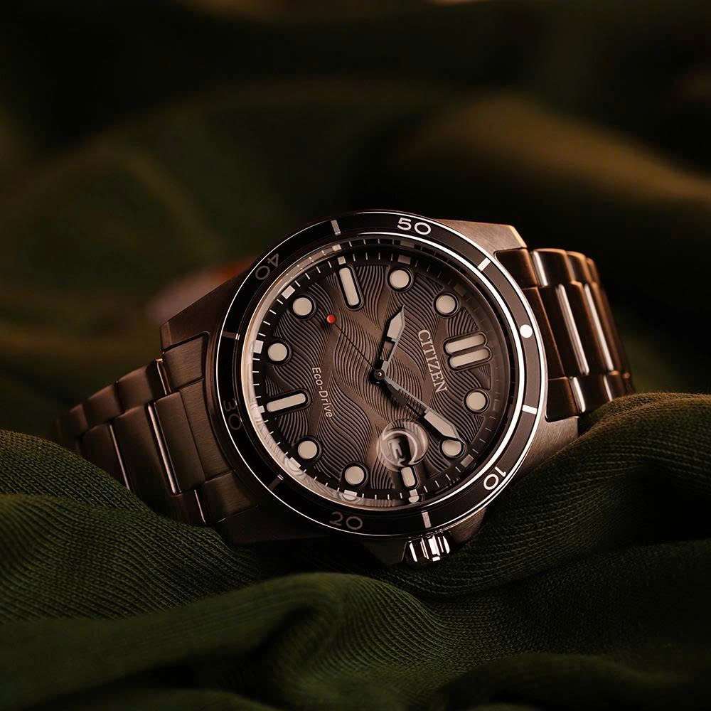 Đồng Hồ Nam Citizen Quartz Eco-Drive AW1816-89E