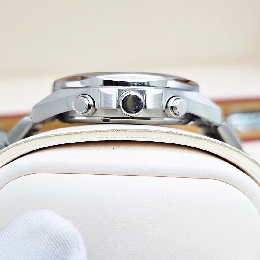 Đồng Hồ Nam Citizen Quartz Eco-Drive Chronograph CA4590-81X
