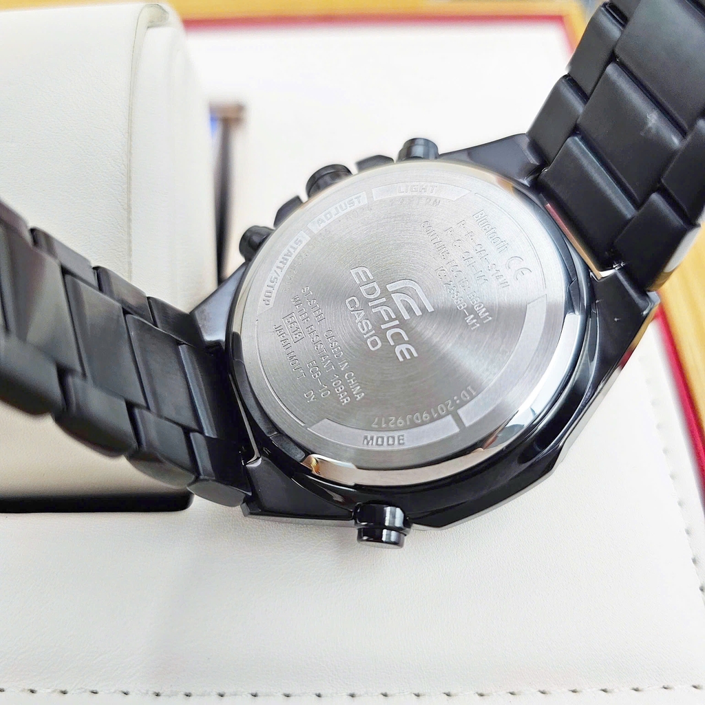 Đồng Hồ Nam Casio Edifice Quartz ECB-10DC-3ADF Dây Thép Mặt Xanh Lá