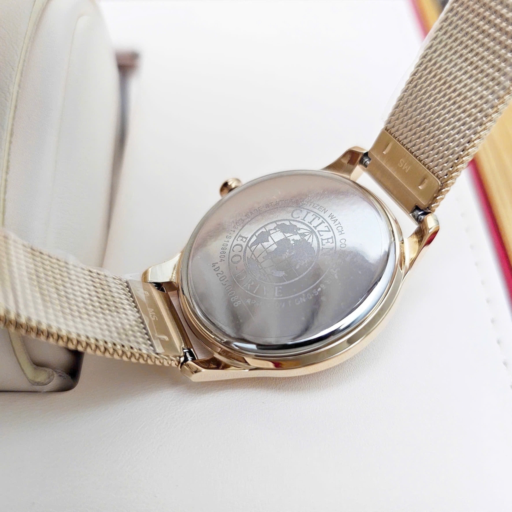 Đồng Hồ Nữ Citizen Quartz Eco-Drive EM0503-83X