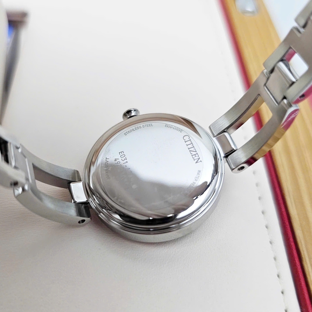 Đồng Hồ Nữ Citizen Quartz Eco-Drive EM0801-85N