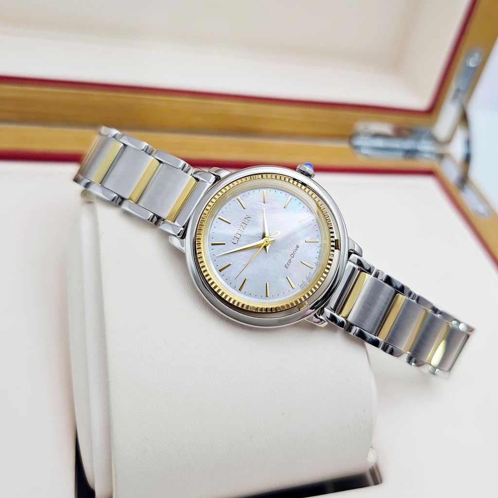 Đồng Hồ Nữ Citizen L Quartz Eco-Drive EM1104-83D