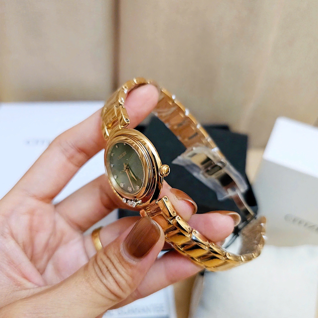Đồng Hồ Nữ Citizen Quartz Eco-Drive L Diamond EM1113-82Y