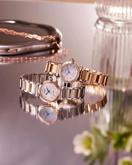 Đồng Hồ Nữ Citizen Quartz Eco-Drive L EM1123-89D