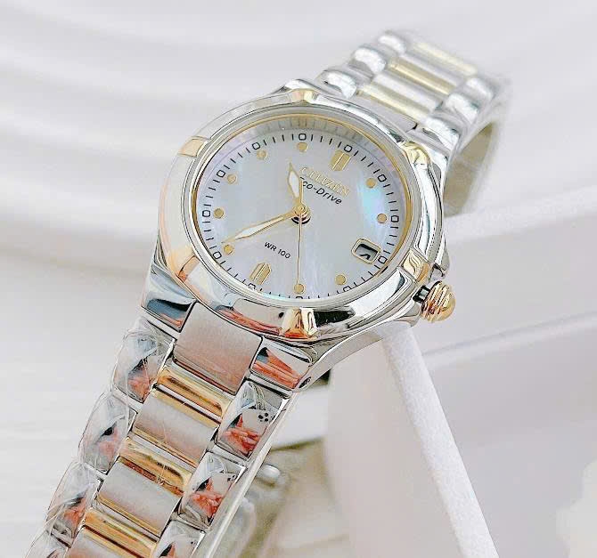 Đồng Hồ Nữ Citizen Quartz Eco-Drive Riva EW1534-57D