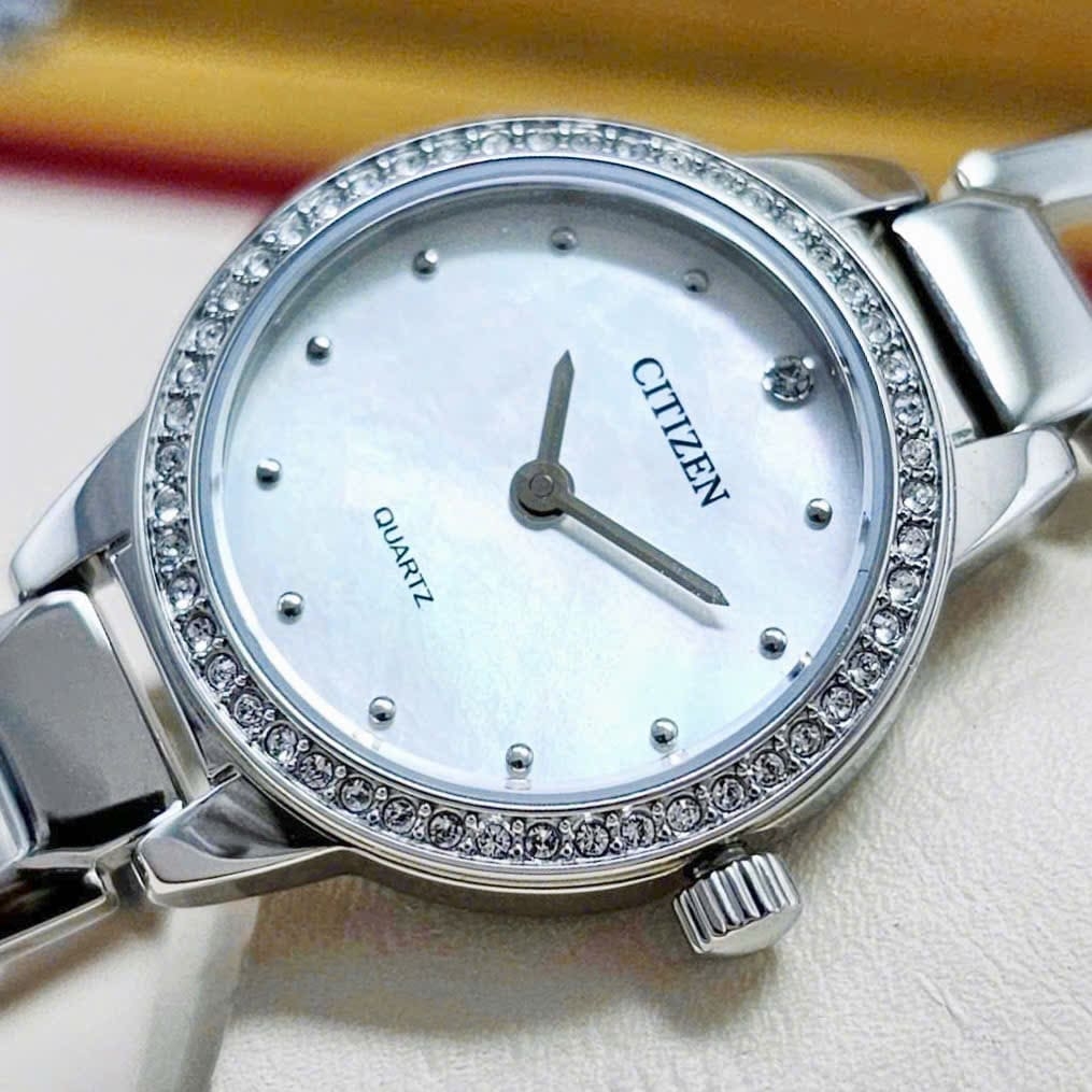 Đồng Hồ Nữ Citizen Quartz EZ7011-88D