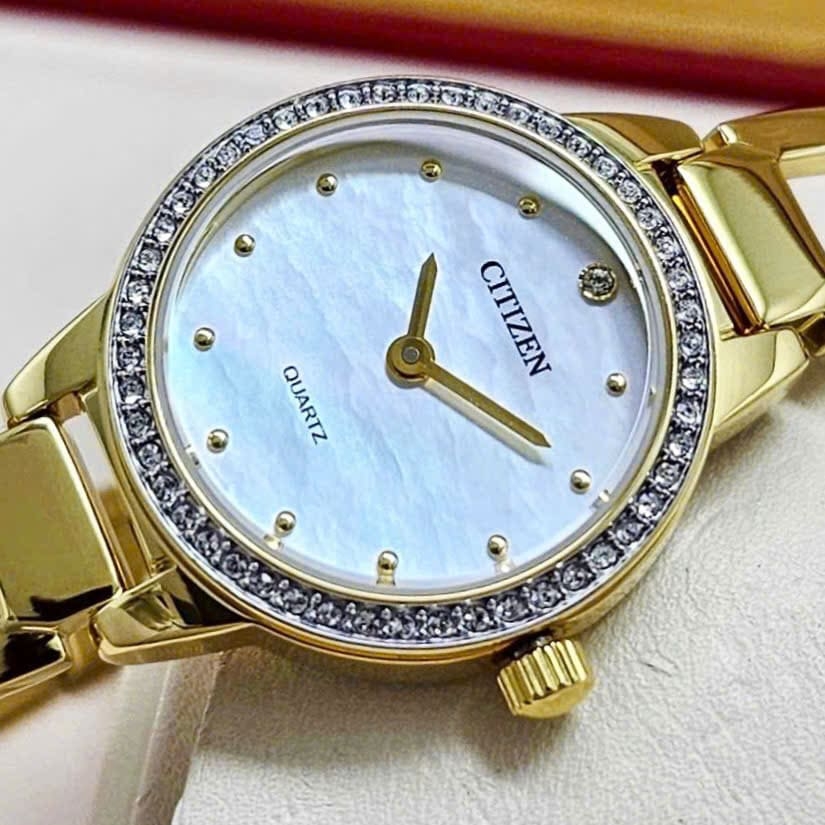 Đồng Hồ Nữ Citizen Quartz EZ7012-85D