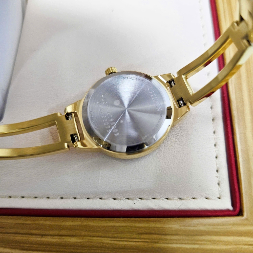 Đồng Hồ Nữ Citizen Quartz EZ7012-85D