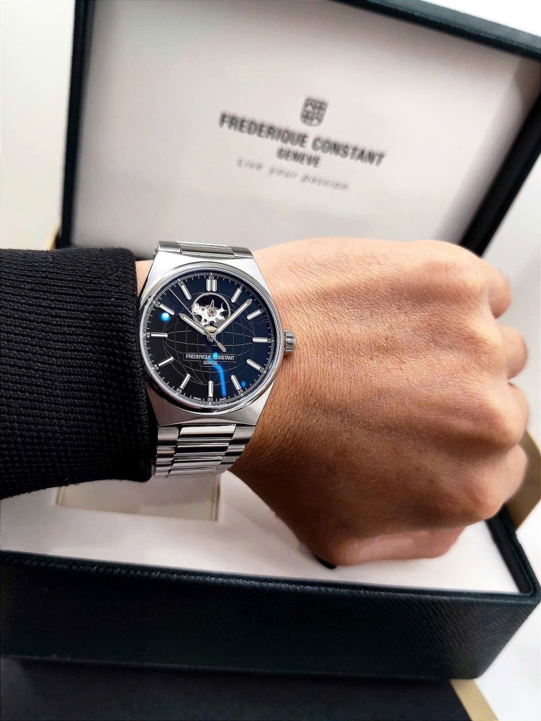 Đồng hồ Nam Frederique Constant Automatic Highlife Heart Beat FC-310B4NH6B
