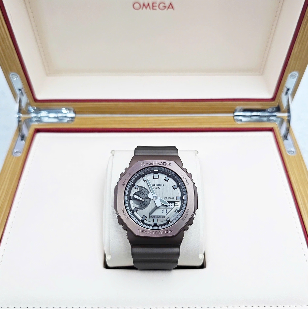 Đồng Hồ Nam Casio Quartz Gshock GM-2100MF-5ADR