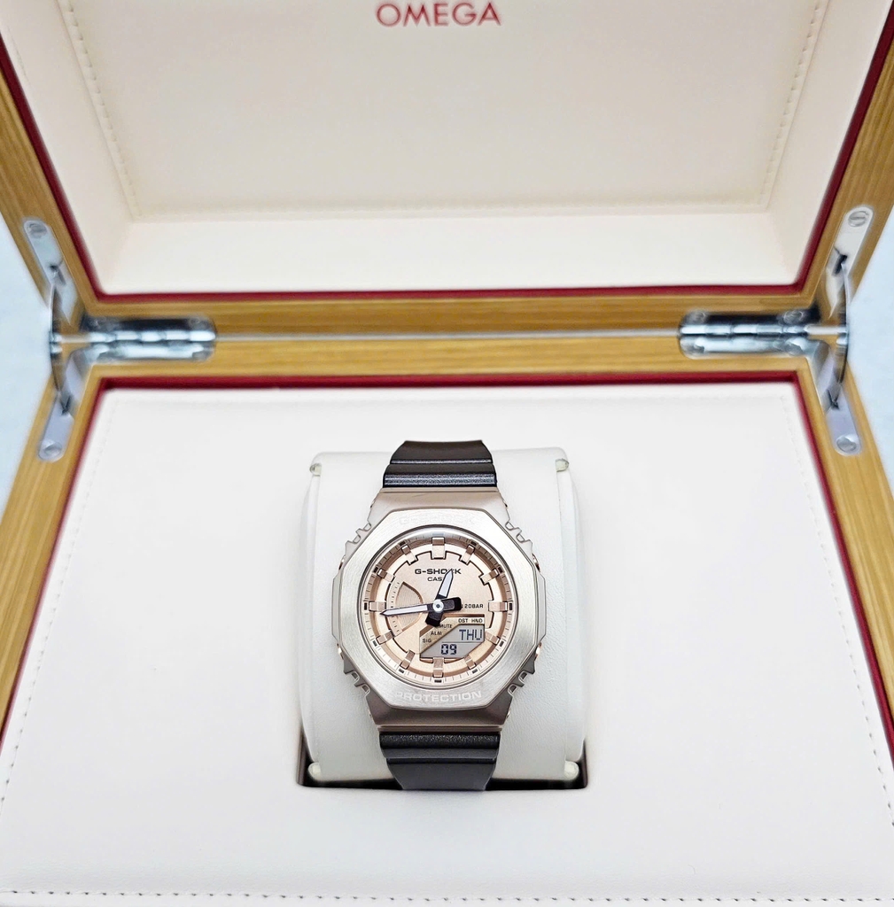 Đồng Hồ Unisex Casio Quartz Gshock GM-S2100CB-5ADR