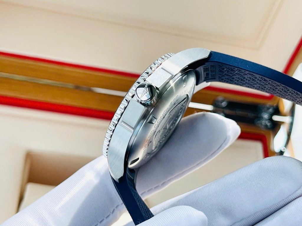 Đồng Hồ Nam Longines Automatic HydroConquest L3.780.4.96.9 ( L37804969 )