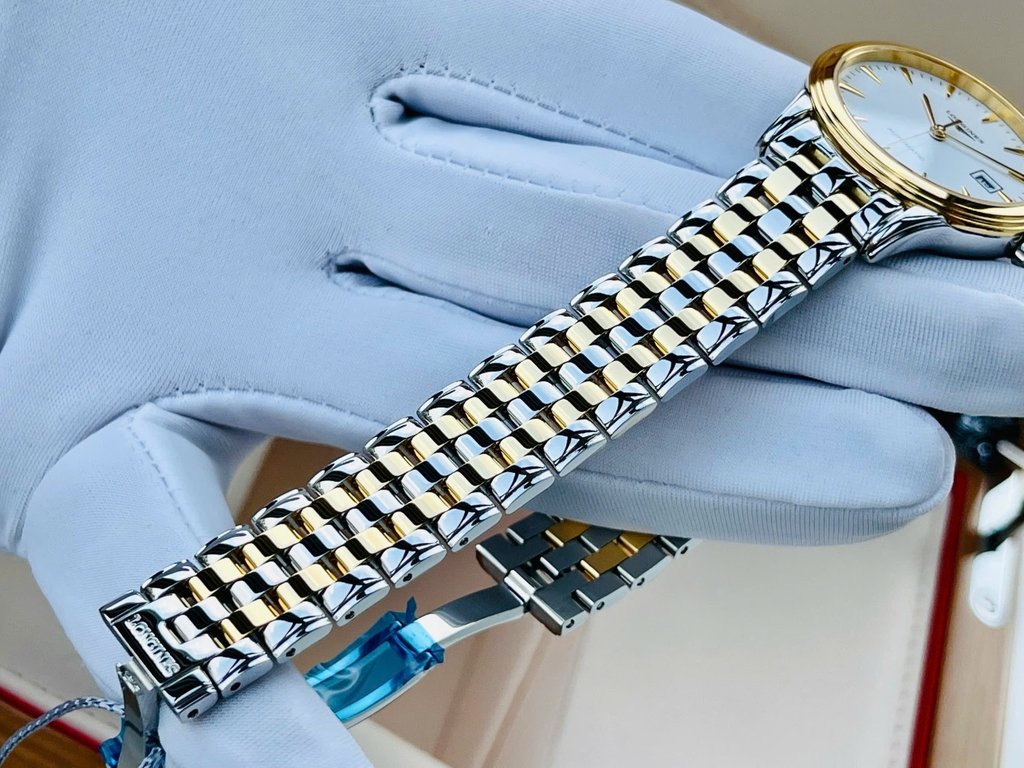 Đồng Hồ Nữ Longines Automatic Flagship L4.374.3.22.7 (L43743227) Dây Thép Demi Mặt Trắng Sapphire