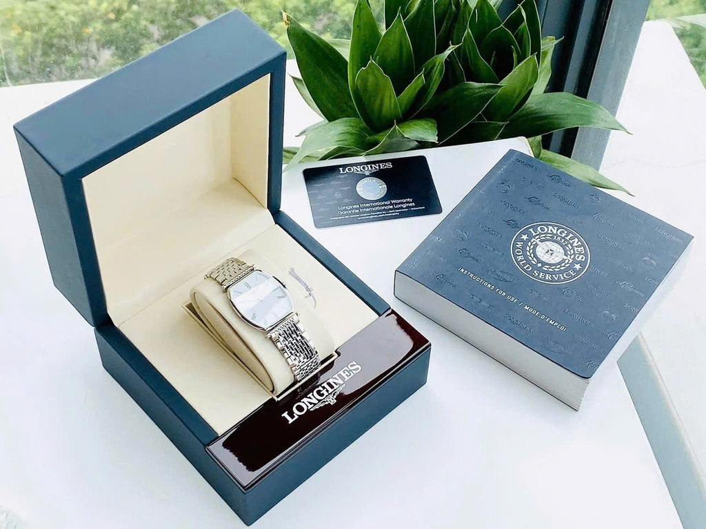 Đồng Hồ Nam Longines Quartz La Grande Classique  L4.705.4.11.6 (L47054116)