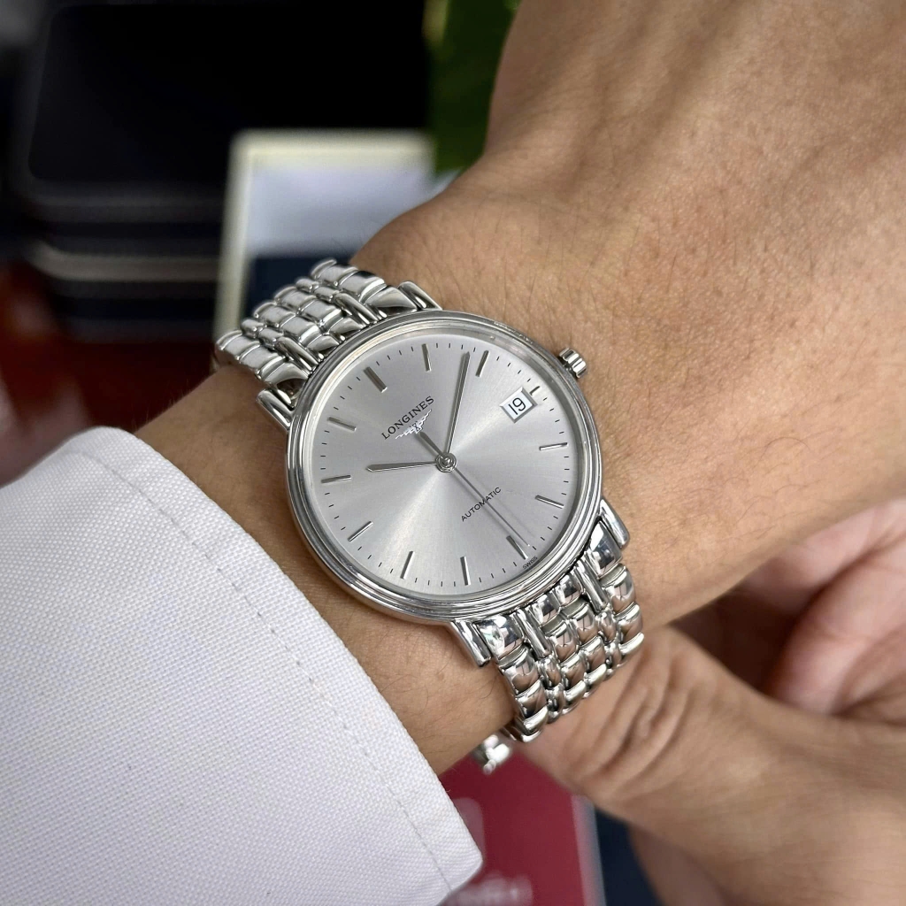 Đồng Hồ Nam Longines Automatic Presence L4.821.4.72.6 (  L48214726 )