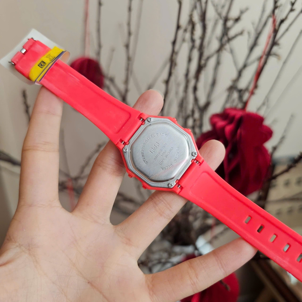 Đồng Hồ Nữ Q&Q Quartz M173J021Y 