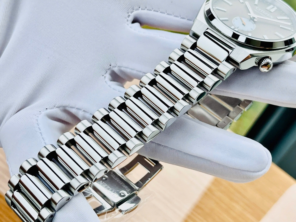Đồng Hồ Nam Citizen Automatic Tsuyosa Small Second NK5010-51X