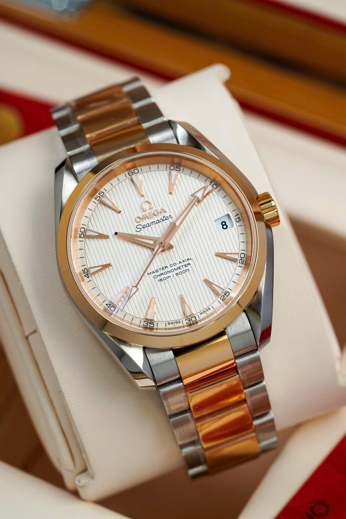 Đồng Hồ Nam Omega Automatic Seamaster Aqua Terra 231.20.39.21.02.001 (23120392102001)