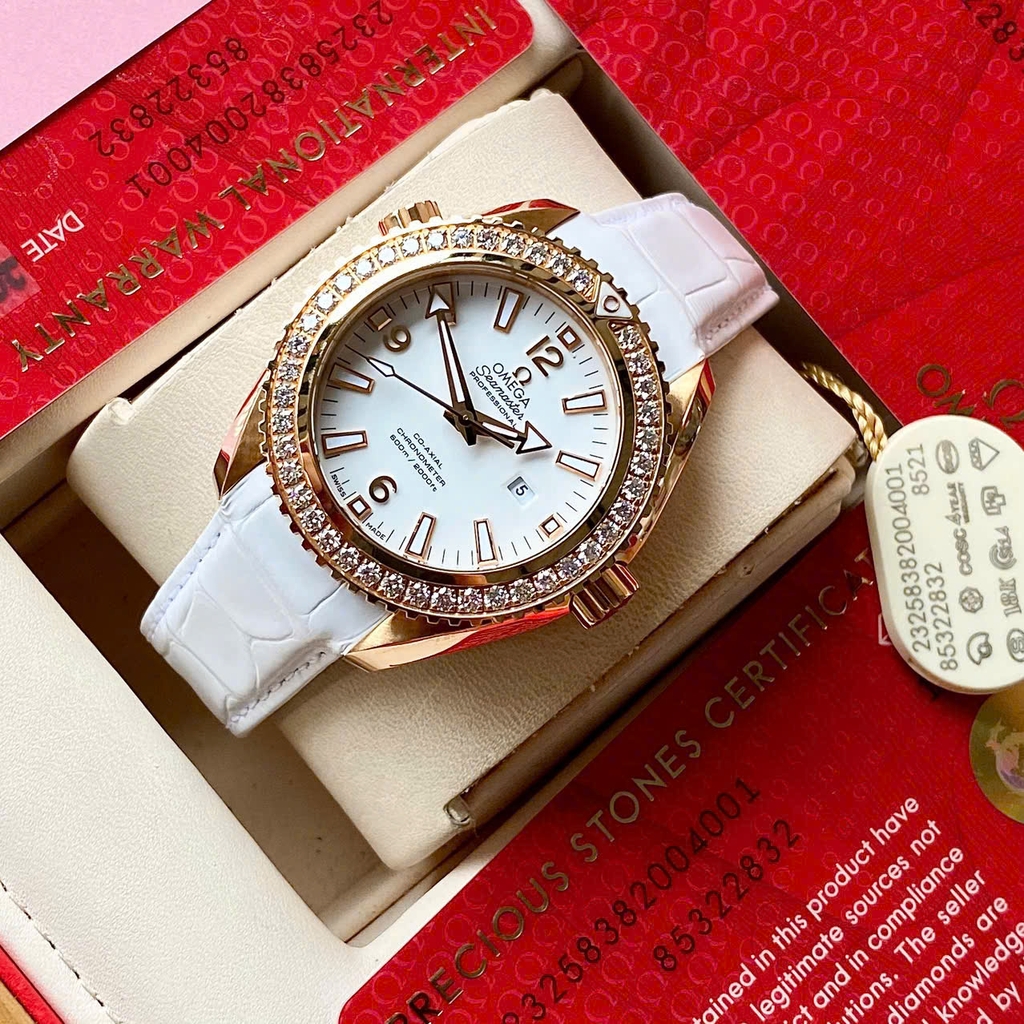 Đồng Hồ Nữ Omega Automatic Seamaster Planet Ocean 232.58.38.20.04.001( 232.58.38.20.04.001 )