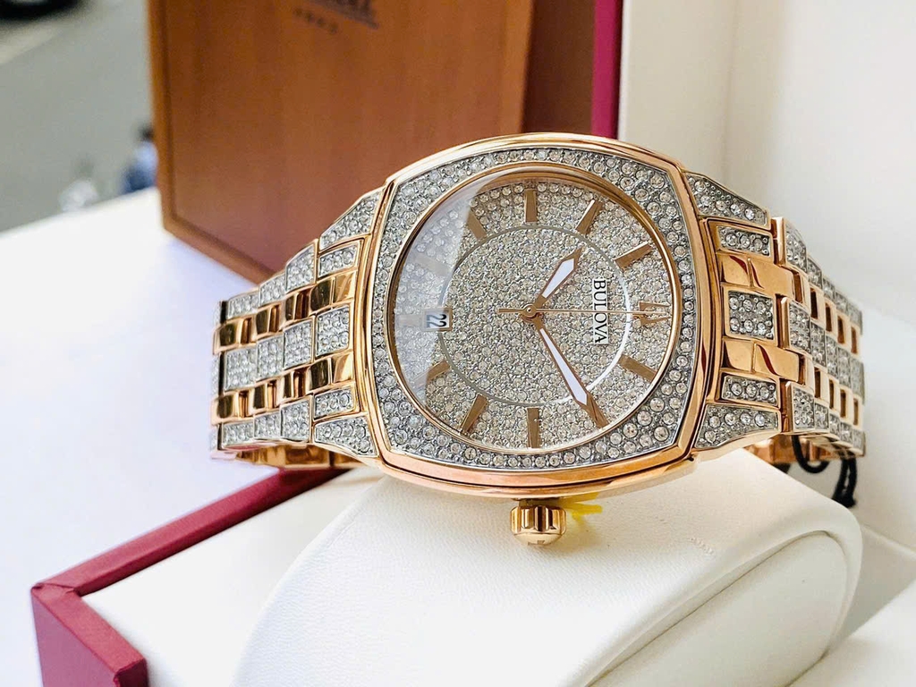 Đồng Hồ Nam Bulova Quartz Phantom 98B324