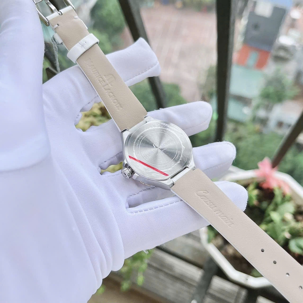 Đồng Hồ Nữ Maurice Lacroix Quartz Aikon Date AI1006-PVY13-450-1 ( AI1006PVY134501 )