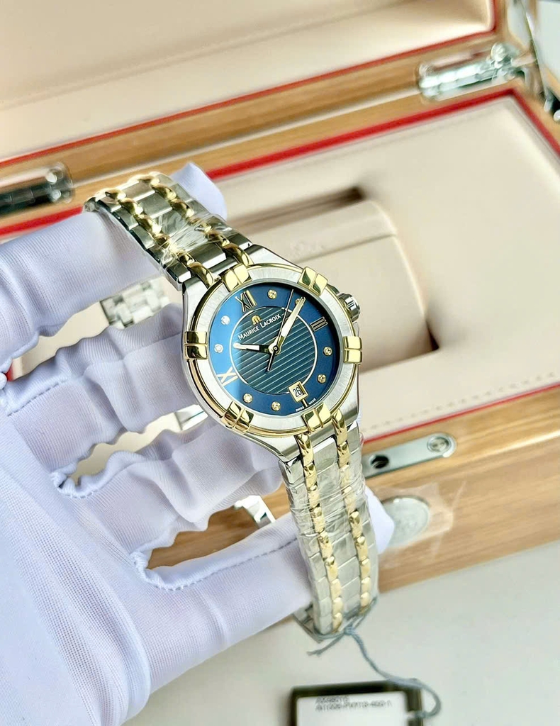 Đồng Hồ Nữ Maurice Lacroix Quartz Aikon Date AI1006-PVY13-450-1 ( AI1006PVY134501 )