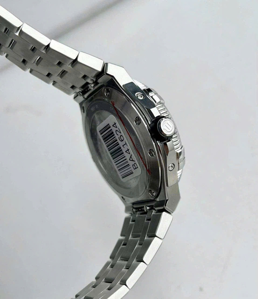 Đồng Hồ Nam Maurice Lacroix Automatic Aikon Venturer Gmt AI6158-SS00F-131-A ( AI6158SS00F131A )