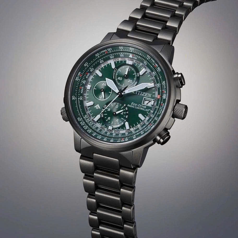 Đồng Hồ Nam Citizen Quartz Eco-Drive Promaster Sky AT8304-57W