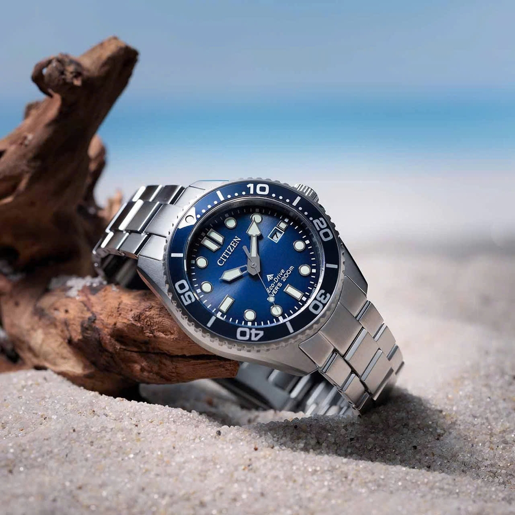 Đồng Hồ Nam Citizen Quartz Eco-Drive Promaster BN0260-54L