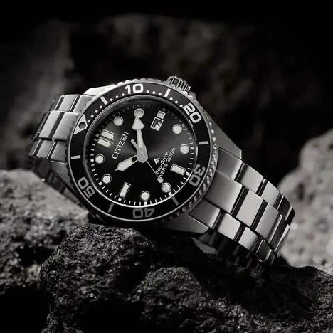 Đồng Hồ Nam Citizen Quartz Eco-Drive Promaster BN0261-51E