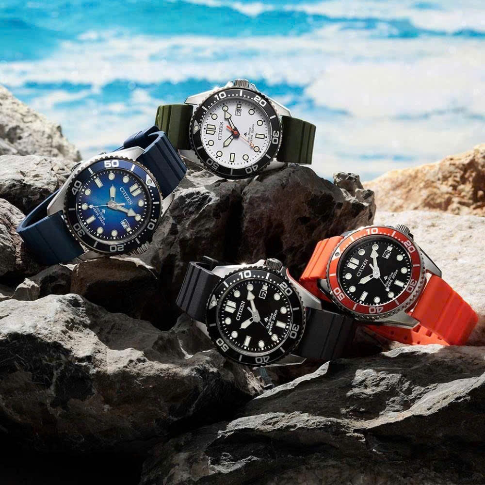 Đồng Hồ Nam Citizen Quartz Eco-Drive  Promaster Marine  BN0265-00A