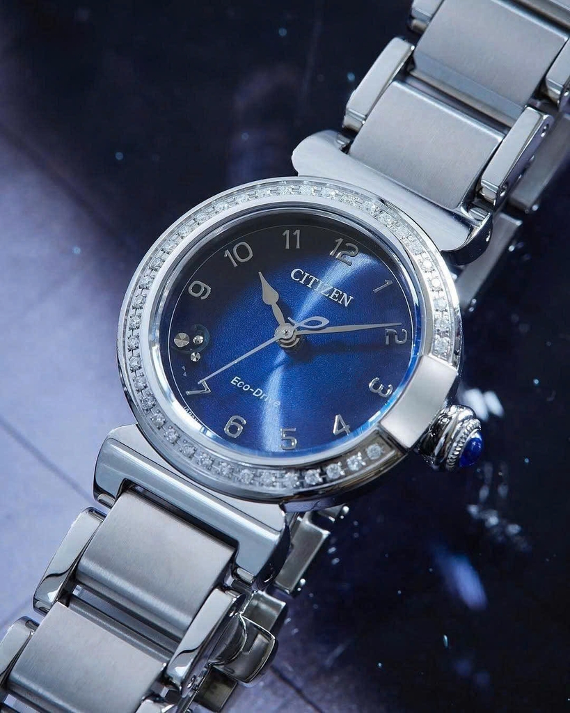 Đồng Hồ Nữ Citizen Quartz Eco-Drive L EM1120-87L