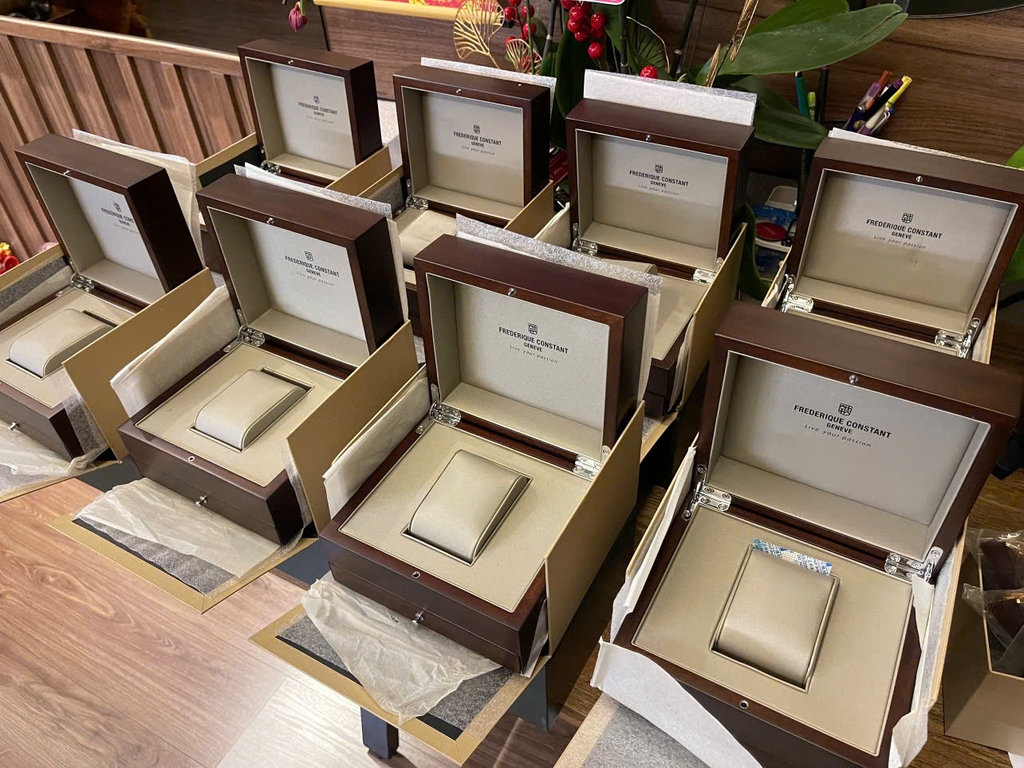 Đồng Hồ Nam Frederique Constant Quartz Horological FC-285LGS5B4 ( FC285LGS5B4 )