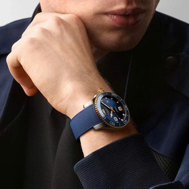Đồng hồ Nam Longines Automatic HydroConquest L3.781.3.96.9 ( L37813969 )