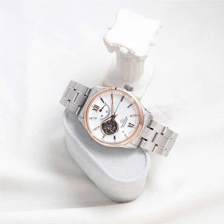 Đồng Hồ Nam Orient  Star Automatic Semi Skeleton RK-AT0023S