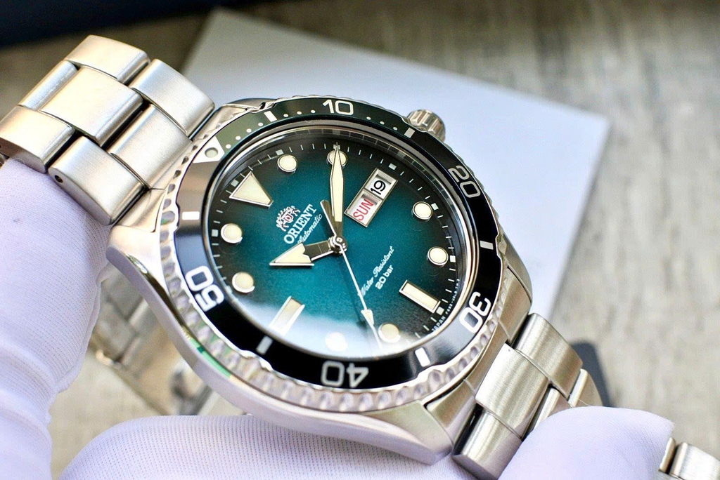 Đồng Hồ Nam Orient Automatic Mako 4 Kamasu Green RN-AA0811E ( RA-AA0811E19B )