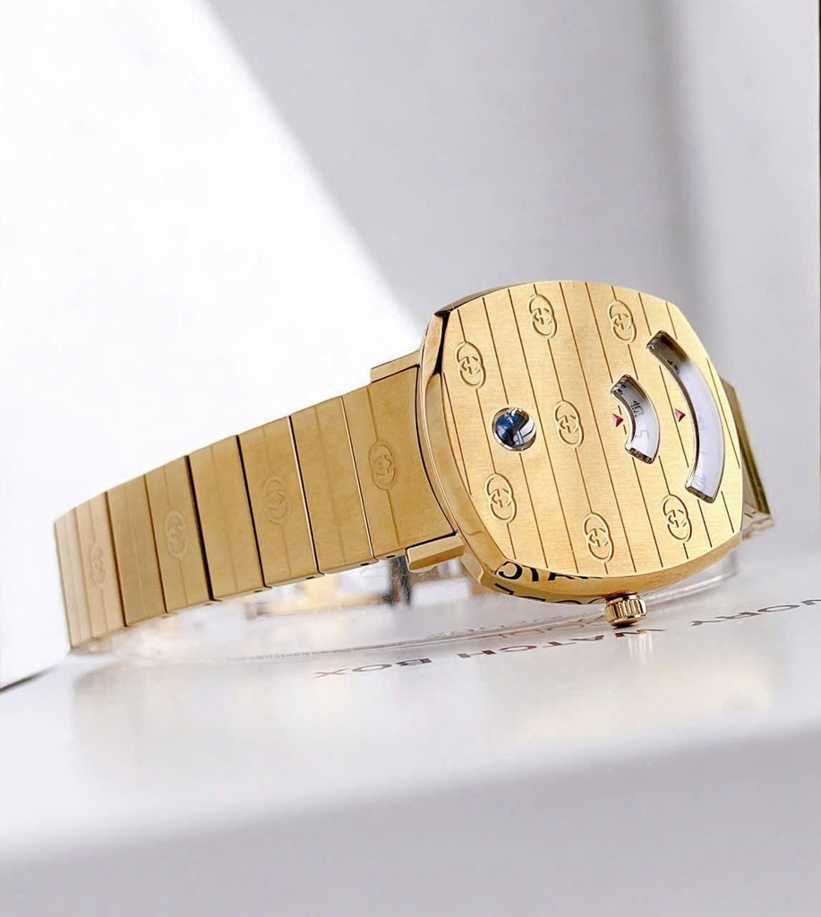 Đồng Hồ Nữ Gucci Quartz Grip YA157403