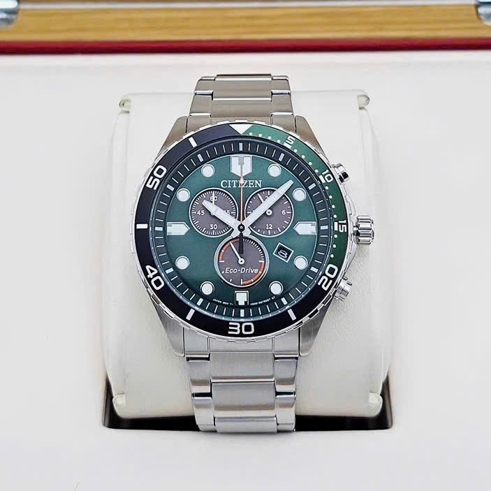 Đồng Hồ Nam Citizen Quartz Eco-Drive Chronograph AT2561-81X