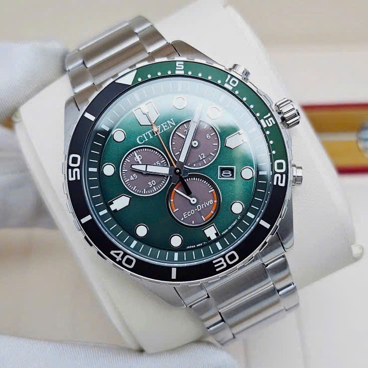 Đồng Hồ Nam Citizen Quartz Eco-Drive Chronograph AT2561-81X