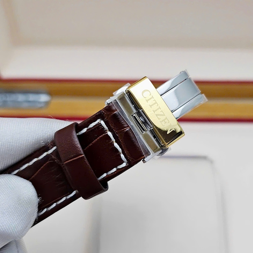 Đồng Hồ Nam Citizen Quartz Eco-Drive Calendrier Moon Phase Gold BU0082-06P