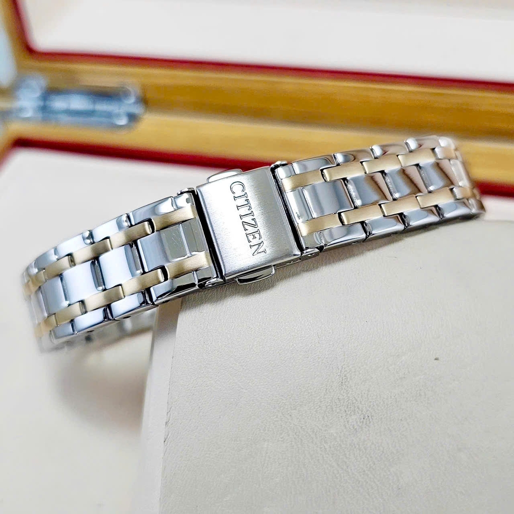 Đồng Hồ Nữ Citizen Quartz Eco-Drive EM0506-77A