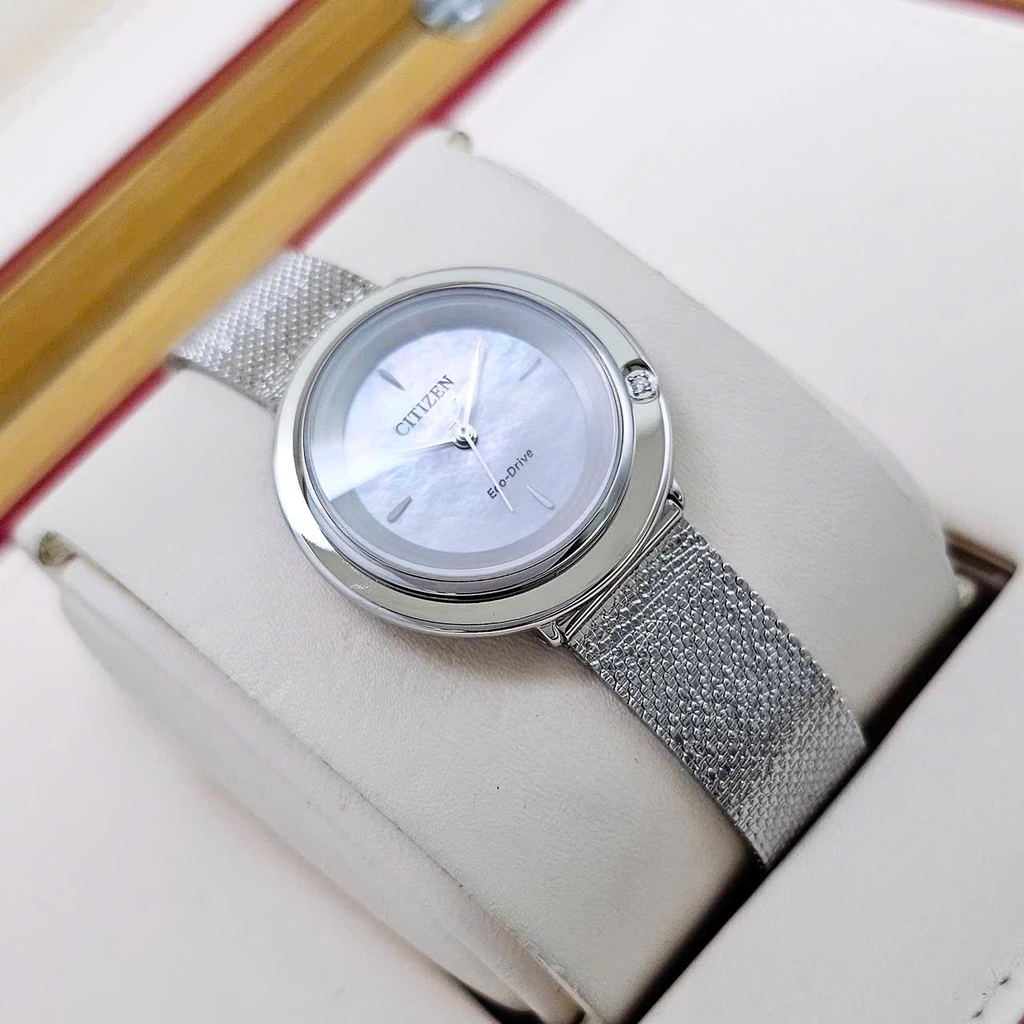 Đồng Hồ Nữ Citizen Quartz Eco-Drive L Ambiluna EM0640-58D