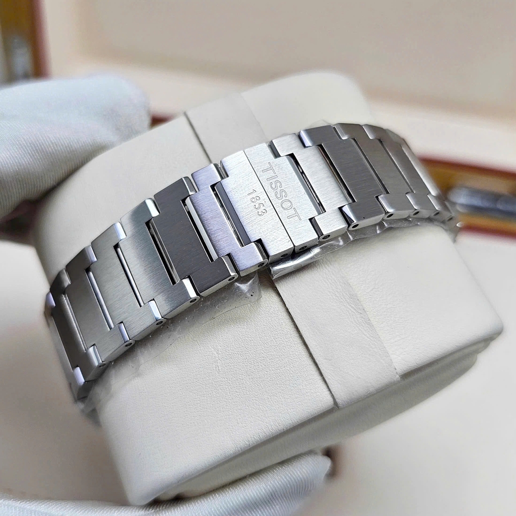 Đồng hồ Nam Tissot Quartz PRX T137.410.11.041.00 ( T1374101104100 )