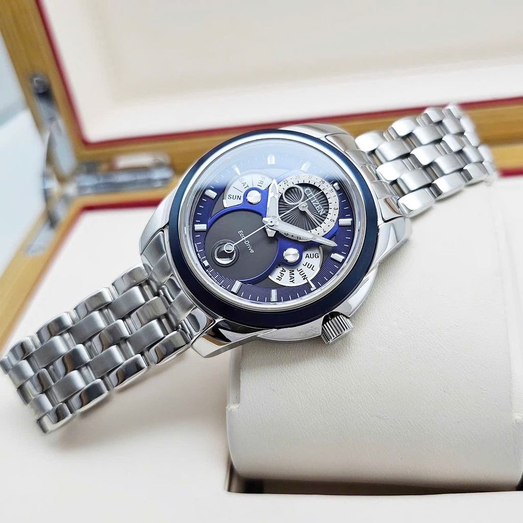 Đồng Hồ Nam Citizen Quartz Eco-Drive Calendrier Moon Phase Blue BU0088-51H