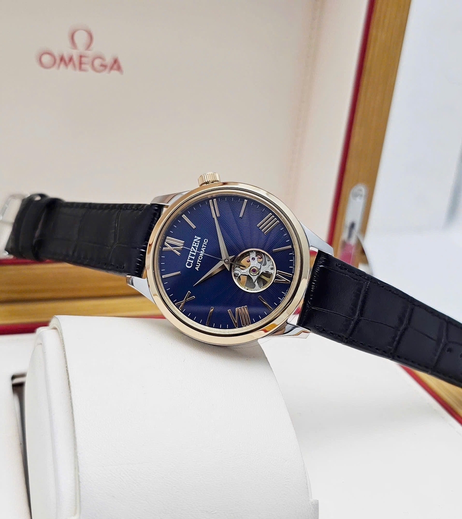 Đồng Hồ Nam Citizen Automatic Mechanical Open Heart NH9136-02L